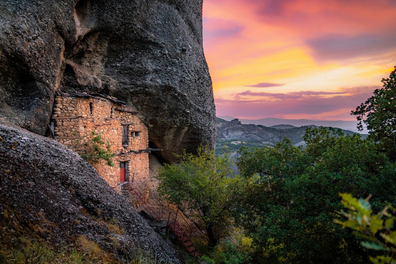 Private Short Scenic Hike in The Unknown Meteora of Gavros 3