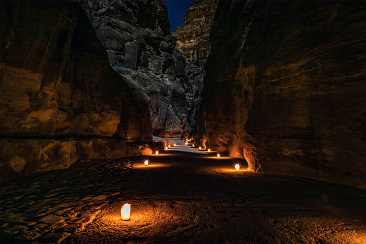 4-Night Private Jordan Cultural Tour: Jerash, Petra, and Wadi Rum Overnight