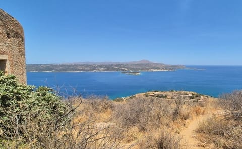 Winery and Olive Mill Tour with Kournas Lake Visit in Crete