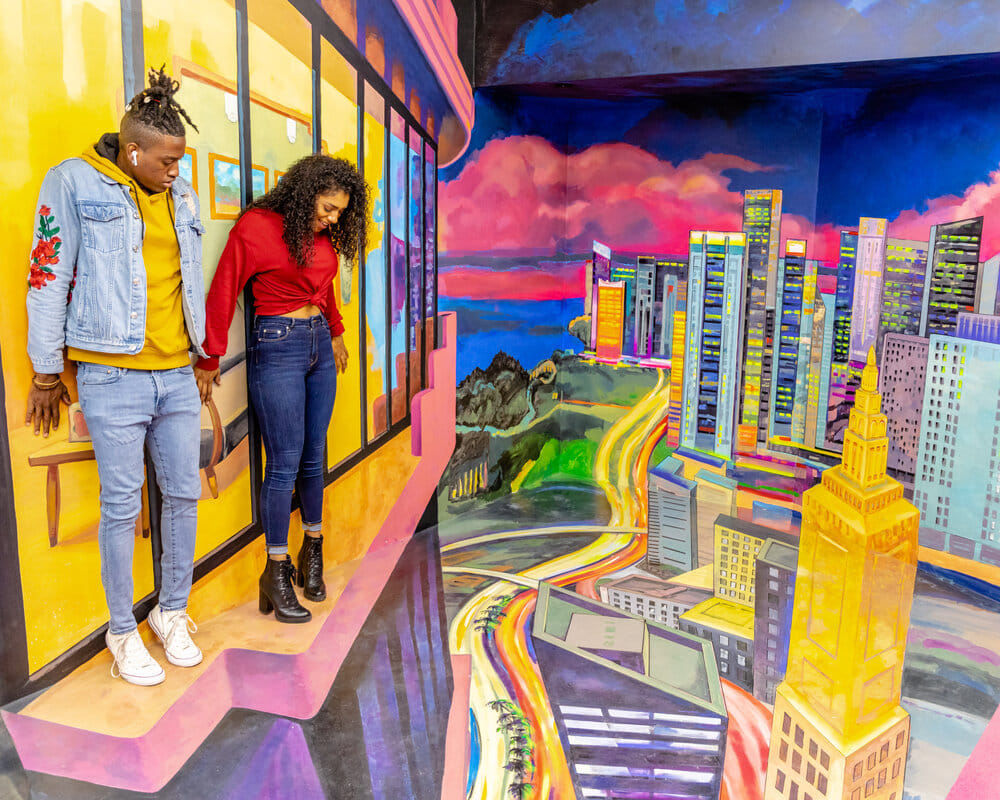 Dubai Museum of Illusions, Dubai Mall Shopping, Burj Khalifa 124/125th floor and Musical Fountain Show tour with Private Transfers