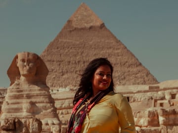 Cairo Layover Tour to Giza Pyramids & Felucca Ride on Nile from Cairo Airport