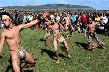 Full-Day Easter Island Tour: Moai Statues and Island Highlights