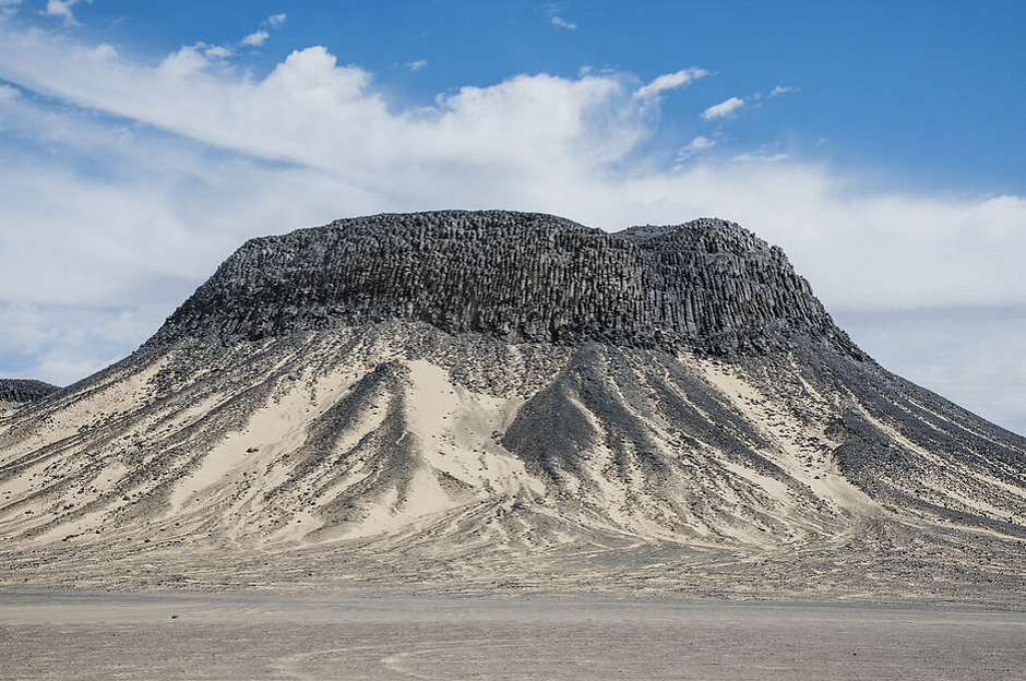 WHITE DESERT Over Night Camping – Western Desert privately