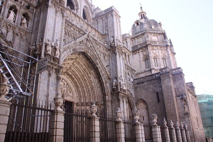 Toledo Half Day Tour with Cathedral Tickets Included 7