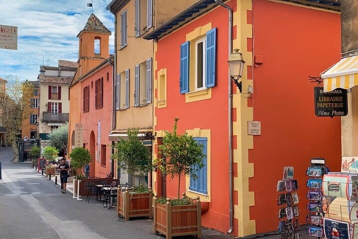 Perfume factory, glass blowers and local villages Private Tour