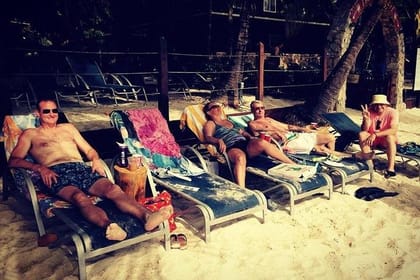 Roatan Direct Beach Express Private Shuttle