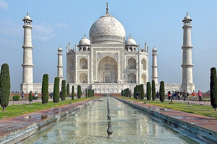 Agra and Taj Mahal Private Tour from Delhi: Iconic Mughal Marvels