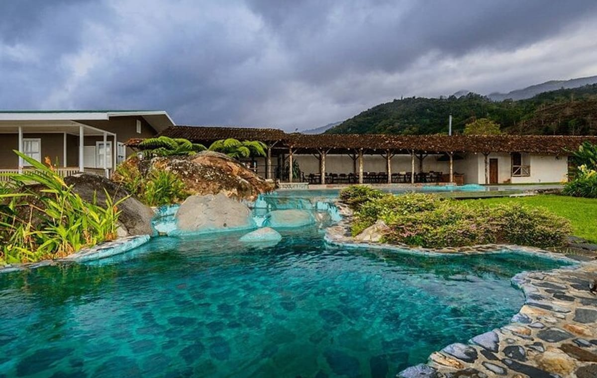 Irazú Volcano and Mineral Hot Springs at Hacienda Orosi