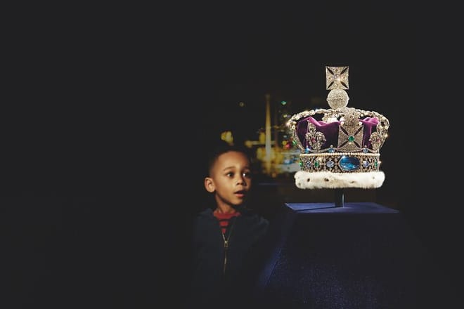 Tower of London Beefeater Opening Ceremony & Early Access