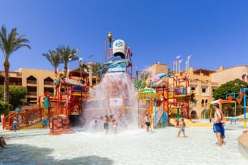 Makadi Water World Day Trip with Transfer from Hurghada