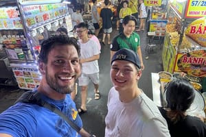 Amazing Sai Gon Motorbike by Night Street Food Tour