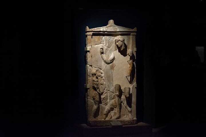 Private Vergina & Veria Tour: Royal Tombs, Alexander's Legacy & Monastery 9