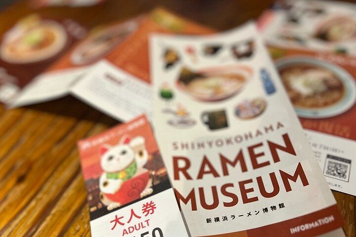 Yokohama Ramen and Chinatown Eating Tour