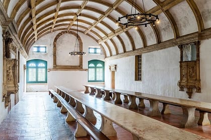 Tomar: Private walking tour to Convent of Christ w/ tickets