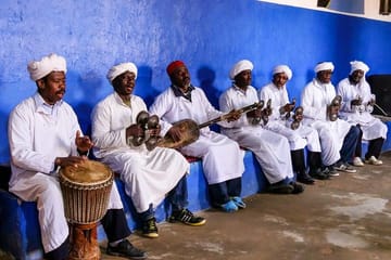 4x4 Adventure in Merzouga Desert with Nomad Visit and Gnawa Music