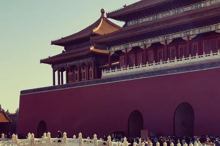 Beijing Forbidden City and Badaling Great Wall private day tour.