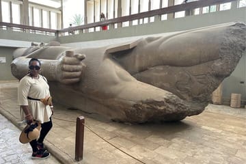 Private Tour of Giza Pyramids and Sakkara in Cairo