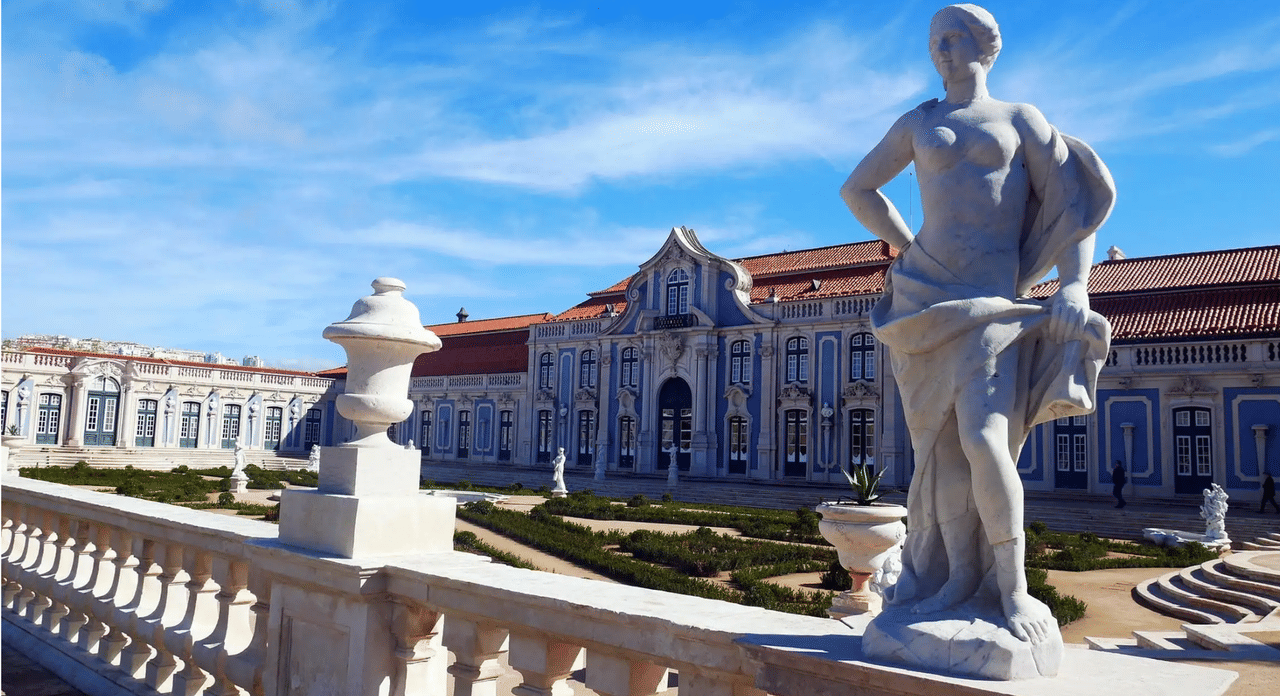 Sintra, Cascais & Óbidos Tour with Royal Palace of Queluz 10
