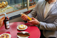 Le Marais Pastry and Chocolate Tasting Tour in Paris 10