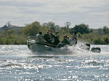 speed boat transfer to the island
