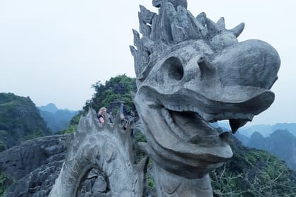 Ninh Binh luxury Day trip to Mua Cave, Tam Coc, Bich Dong, Boat & Bike