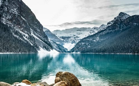 Private Small Group Tour of Banff and Yoho National Parks