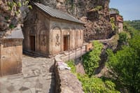 Cave Mothers' Monastery