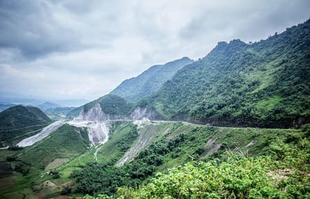 Two-Day Tour of Mai Chau Valley from Hanoi with Resort Stay