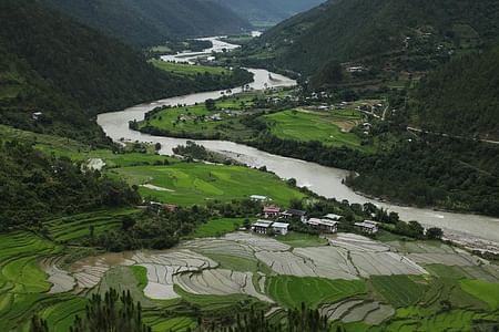 Best of Bhutan: Culture, Nature Hikes, and Iconic Monasteries Tour