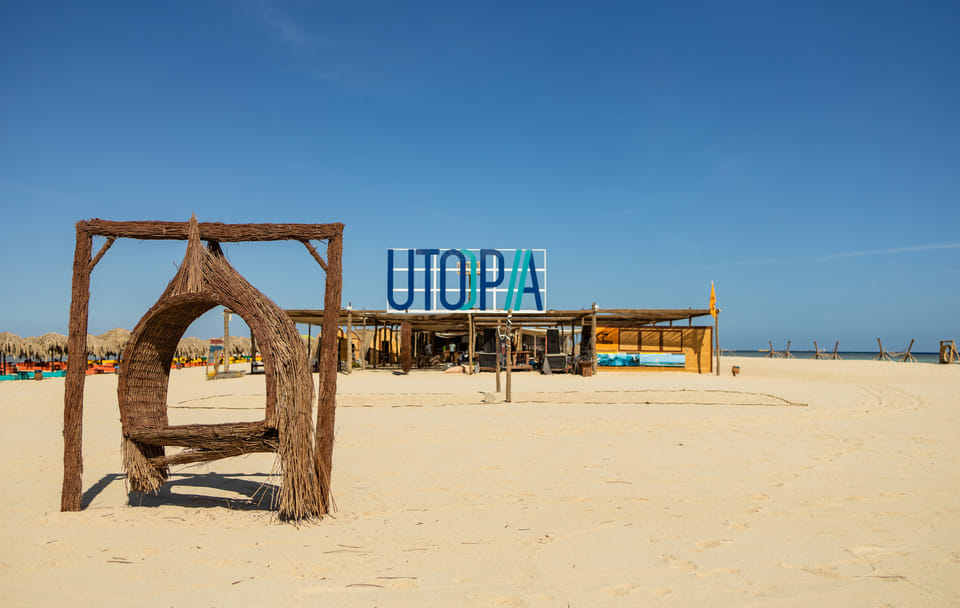 Yacht Tour to Utopia Island from Hurghada with Snorkeling