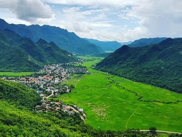 Mai Chau Classic Tour 2 Days 1 Night Daily Operated from Hanoi