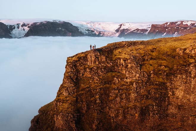 Fimmvörðuháls Hike | Day Tour | Midgard  photo 2