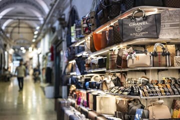 Private Istanbul Shopping Tour in Bazaars