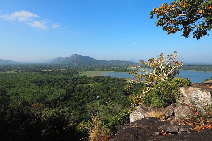 Anuradhapura Day Tour From Sigiriya 7