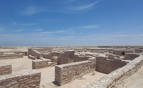 Private Tour of Al Zubara Fort and Purple Island