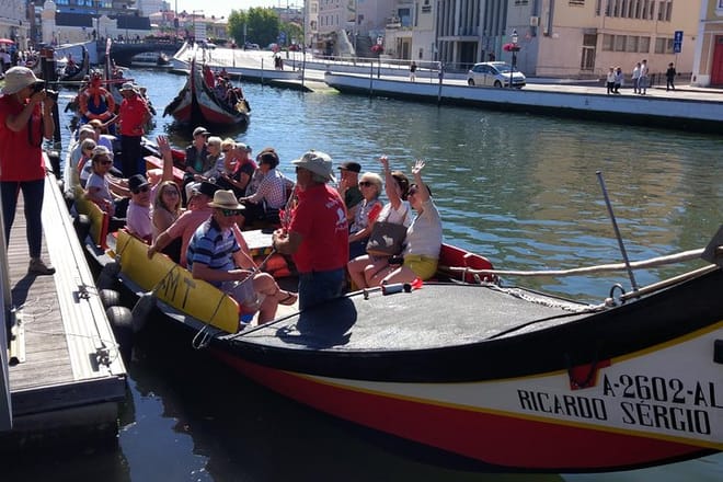 Moliceiros in Aveiro "The Venice"