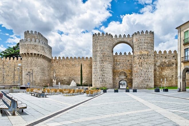 TOP Ávila : Private guided tour with your mobile photo 3