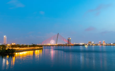 Da Nang Sunset Views and Han River Dinner Cruise