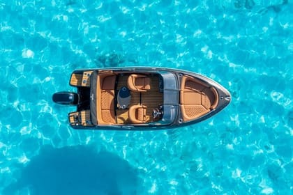 Private Speedboat Dolphin Watching & Snorkeling in Hurghada