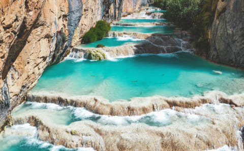 Day Trip from Lima to Millpu's Turquoise Waters