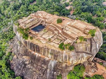 Sigiriya Rock Fortress and Minneriya Safari Day Tour from Colombo