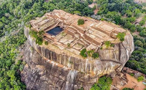 Sigiriya Rock Fortress and Minneriya Safari Day Tour from Colombo