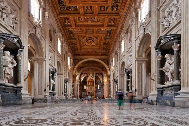 Rome Holy Jubilee Path Walking Tour