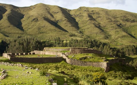 Andean Immersion – 7 Days: Cusco, Sacred Valley, Machu Picchu with Domestic Flights, French-speaking guide, Private Tour