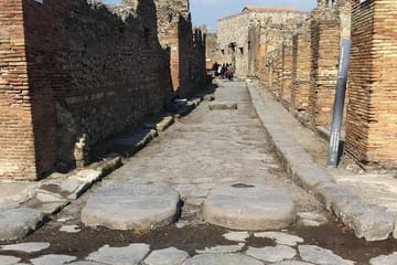 Atv and Guided Tour of Pompeii from Rome