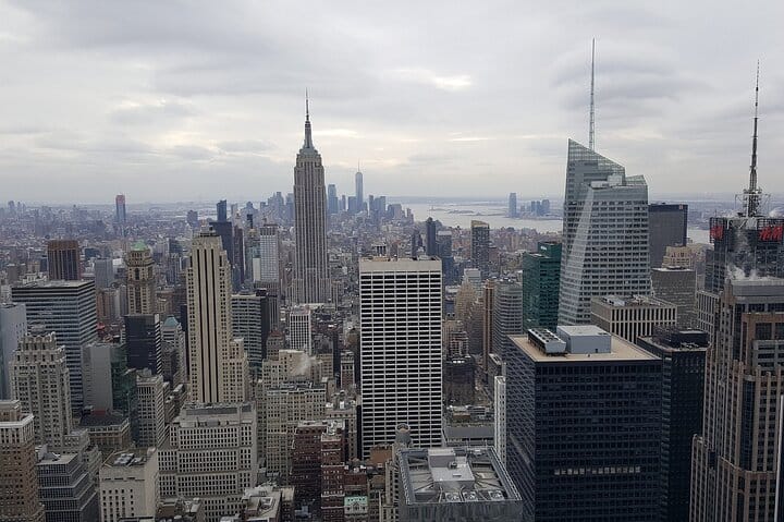 Top of the Rocks &amp; St Patricks Cathedral official Audio Tour