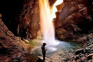 Lim-08 : Cañon de Autisha - Explore the Center of the Earth