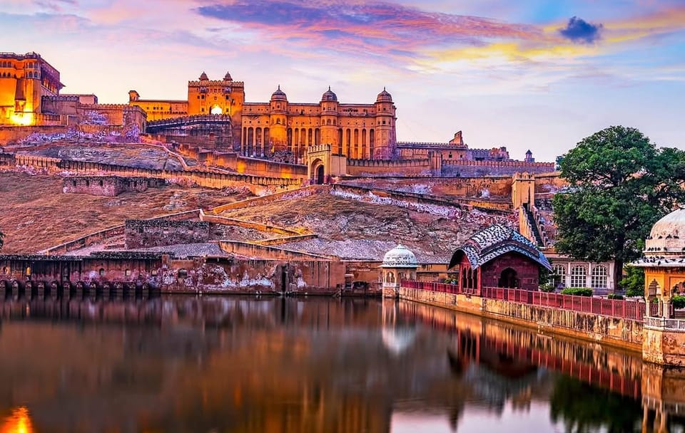 Golden Triangle Tour with Holi Celebration in Jaipur