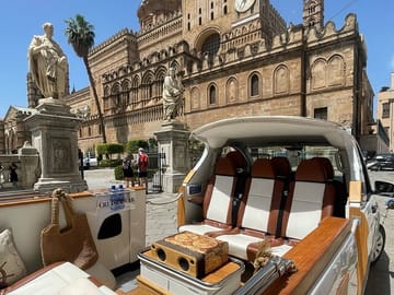 Historical Center and Catacombs Tour in Palermo
