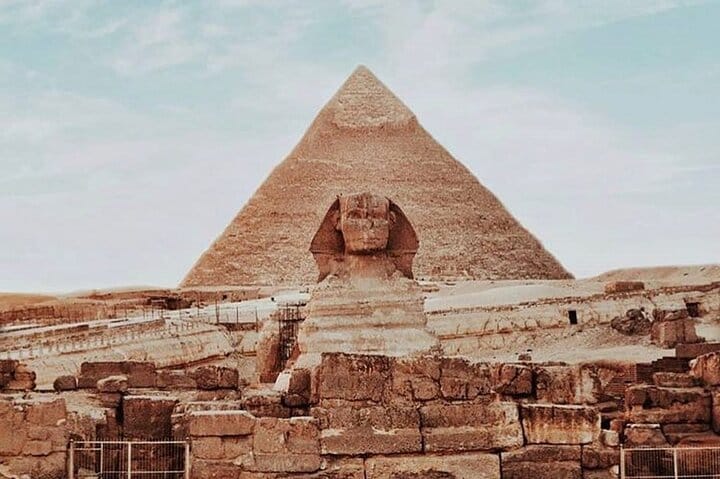 Private Tour to Pyramids ,Sphinx & Egyptian Museum from Hurghada